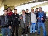 Gemeinschaftsgrillen für das Feiertagsfest Gemeinschaftsgrillen für das Feiertagsfest