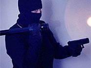 Der Täter war offensichtlich des Englischen mächtig. Der Täter war offensichtlich des Englischen mächtig.