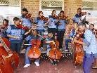Die südafrikanischen Jugendlichen musizieren mit Herz und Leidenschaft. Die südafrikanischen Jugendlichen musizieren mit Herz und Leidenschaft.