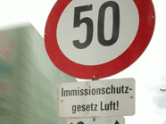 Systeme registrieren Tempo-Schilder und warnen bei Übertretungen Systeme registrieren Tempo-Schilder und warnen bei Übertretungen