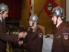 Corinna Rinner und Christian Beiter bei der Angelobung durch Kommandant Karlheinz Beiter. Corinna Rinner und Christian Beiter bei der Angelobung durch Kommandant Karlheinz Beiter.