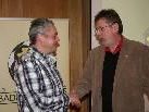 Gratulation von Vizebürgermeister Herbert Greussing dem wiedergewählten Obmann. Gratulation von Vizebürgermeister Herbert Greussing dem wiedergewählten Obmann.