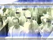 Die Polizei fahndet nach diesem Zeugen. Die Polizei fahndet nach diesem Zeugen.
