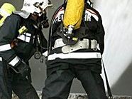 Mehrere Stunden dauerte der Kampf der Feuerwehr gegen die Flammen Mehrere Stunden dauerte der Kampf der Feuerwehr gegen die Flammen