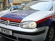 Das Räuber-Trio lief direkt in die Arme der Polizei. Das Räuber-Trio lief direkt in die Arme der Polizei.