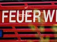 Feuerwehr löscht Großbrand in 1210 Wien. Feuerwehr löscht Großbrand in 1210 Wien.