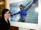 Fotokünstlerin Angelika Spöttl mit "Papillon" Fotokünstlerin Angelika Spöttl mit "Papillon"