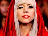 Lady Gaga (25) ist ein großer 'Queen'-Fan und kann es kaum glauben, dass sie einen Song mit Brian May (63) produzierte.