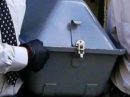 Tagelang lag der Wiener tot in seiner Eisenstädter Wohnung. Tagelang lag der Wiener tot in seiner Eisenstädter Wohnung.