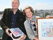 Christian Ludwig Attersee und Sacher-Geschäftsführerin Elisabeth Gürtler mit Sacher-Torte. Christian Ludwig Attersee und Sacher-Geschäftsführerin Elisabeth Gürtler mit Sacher-Torte.