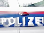 Die Polizei in 1210 Wien fahndet nach wie vor nach dem Räuber. Die Polizei in 1210 Wien fahndet nach wie vor nach dem Räuber.