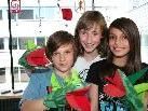 Marko, Michelle und Albana werden am Samstag ihre "Rock-Dino-Show" präsentieren. Marko, Michelle und Albana werden am Samstag ihre "Rock-Dino-Show" präsentieren.