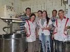 Willi Jochum mit seinem Team in der Bäckerei in der Rheinstraße 5. Willi Jochum mit seinem Team in der Bäckerei in der Rheinstraße 5.