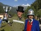 Bgm. Thomas Zudrell gratulierte der jubilierenden Feuerwehr Silbertal zum zweiten Rang. Bgm. Thomas Zudrell gratulierte der jubilierenden Feuerwehr Silbertal zum zweiten Rang.
