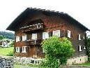 Der alte Pfarrhof ist in baufälligem Zustand. Der alte Pfarrhof ist in baufälligem Zustand.