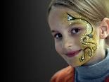 Angesagte Glittertattoos und vieles mehr gibt's beim Kinderprogramm des Harder Seefestes diesen Freitag. Angesagte Glittertattoos und vieles mehr gibt's beim Kinderprogramm des Harder Seefestes diesen Freitag.