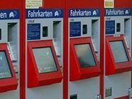 Die Dauerkarten der Wiener Öffis könnten schon bald deutlich billiger sein. Die Dauerkarten der Wiener Öffis könnten schon bald deutlich billiger sein.