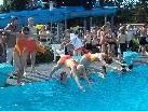Beim Walgaubad wird eine weitere Sommersaison "drangehängt". Beim Walgaubad wird eine weitere Sommersaison "drangehängt".