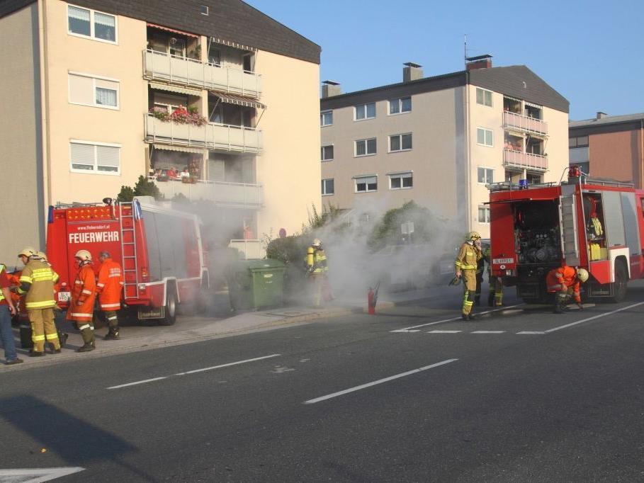 Die Feuerwehr Oberndorf stand mit 14 Mann im Einsatz.