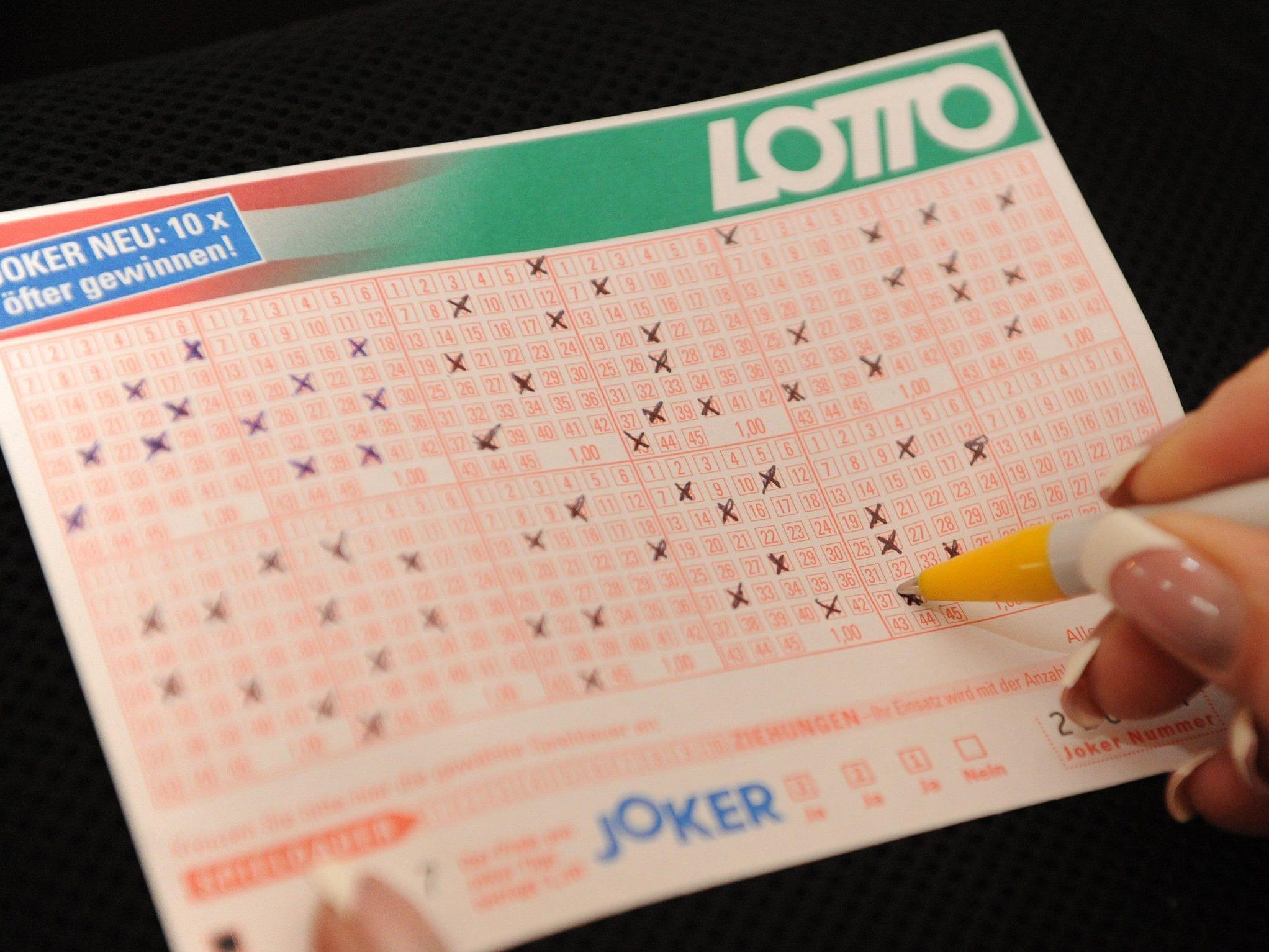 Erst zum zweiten Mal in der Lotto-Geschichte gibt es einen fünffach Jackpot