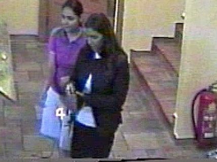 Die jungen Frauen gaben sich als Hellseherinnen aus und erbeuteten Geld und Schmuck Die jungen Frauen gaben sich als Hellseherinnen aus und erbeuteten Geld und Schmuck