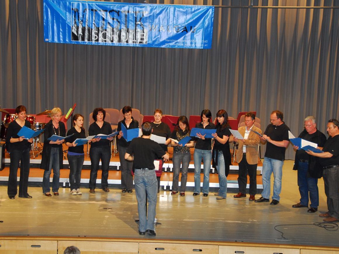Musikschule Walgau lädt zum Chorprojekt „Wir Vier“. Musikschule Walgau lädt zum Chorprojekt „Wir Vier“.