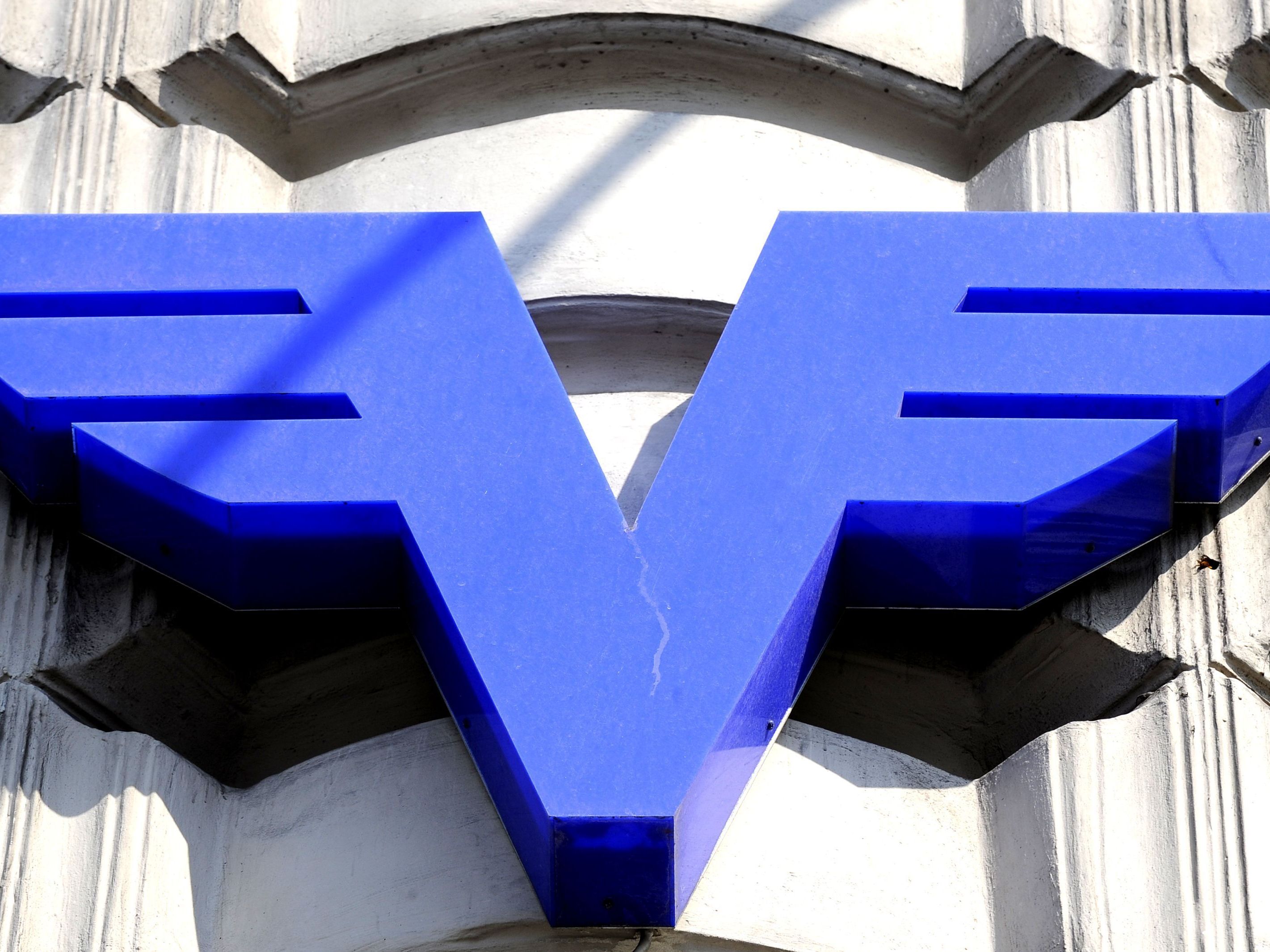 Rissige Flügel mit Kapitalbedarf: Volksbank AG Rissige Flügel mit Kapitalbedarf: Volksbank AG