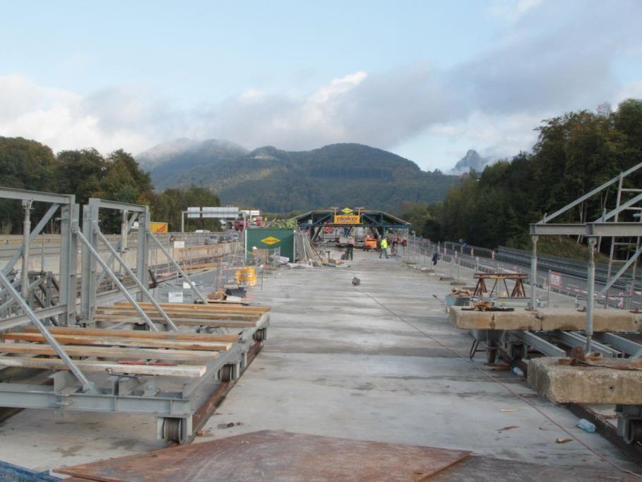Der Talübergang bei Salzburg-Nord steht kurz vor seiner Fertigstellung.