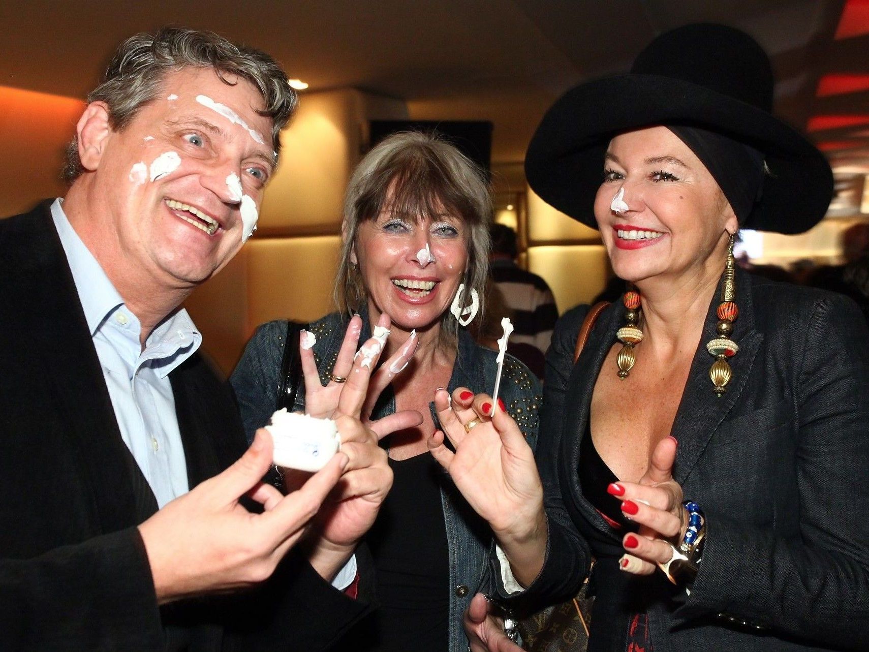Dieter Chmelar hatte sichtlich Spaß beim Auftakt der "Remember the Feeling" Tour. Dieter Chmelar hatte sichtlich Spaß beim Auftakt der "Remember the Feeling" Tour.