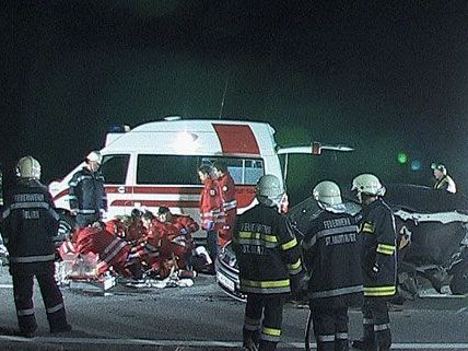 Spektakulärer Unfall im Ennstal Spektakulärer Unfall im Ennstal