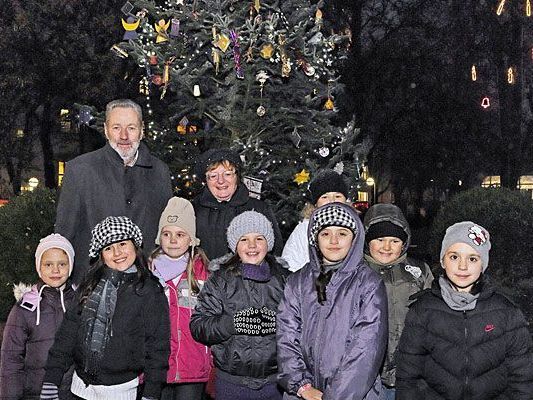Klicka illuminierte Favoritner Christbaum Klicka illuminierte Favoritner Christbaum