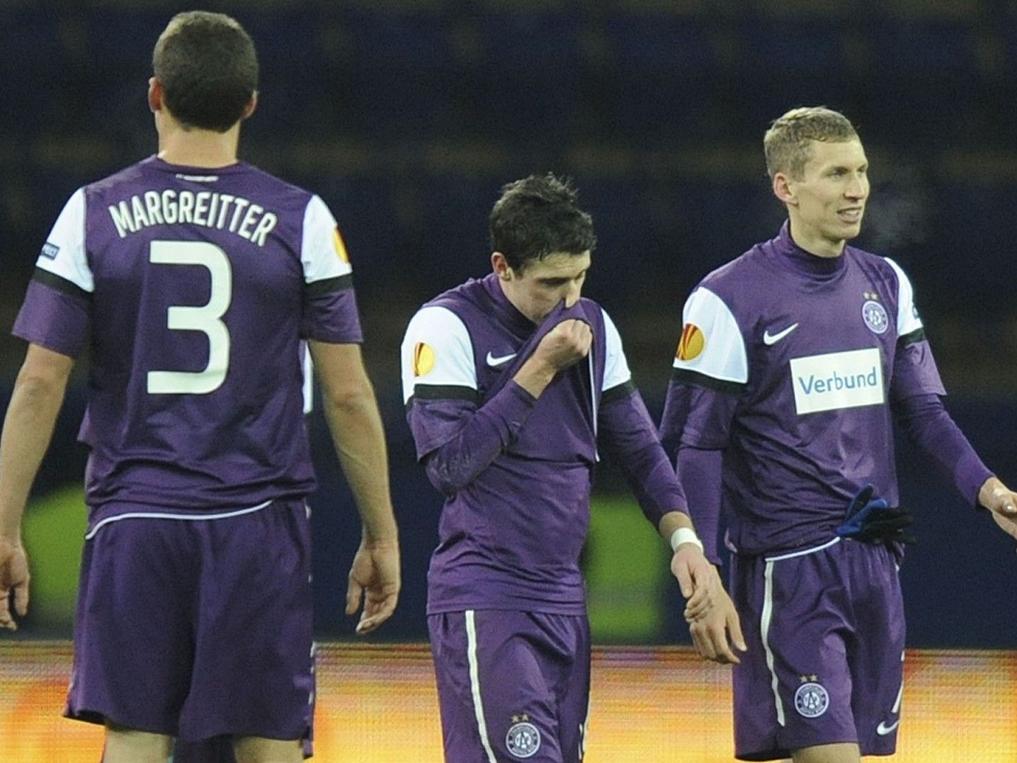 Austria Wien verlor gegen Metalist Charkiw mit 1:4. Austria Wien verlor gegen Metalist Charkiw mit 1:4.