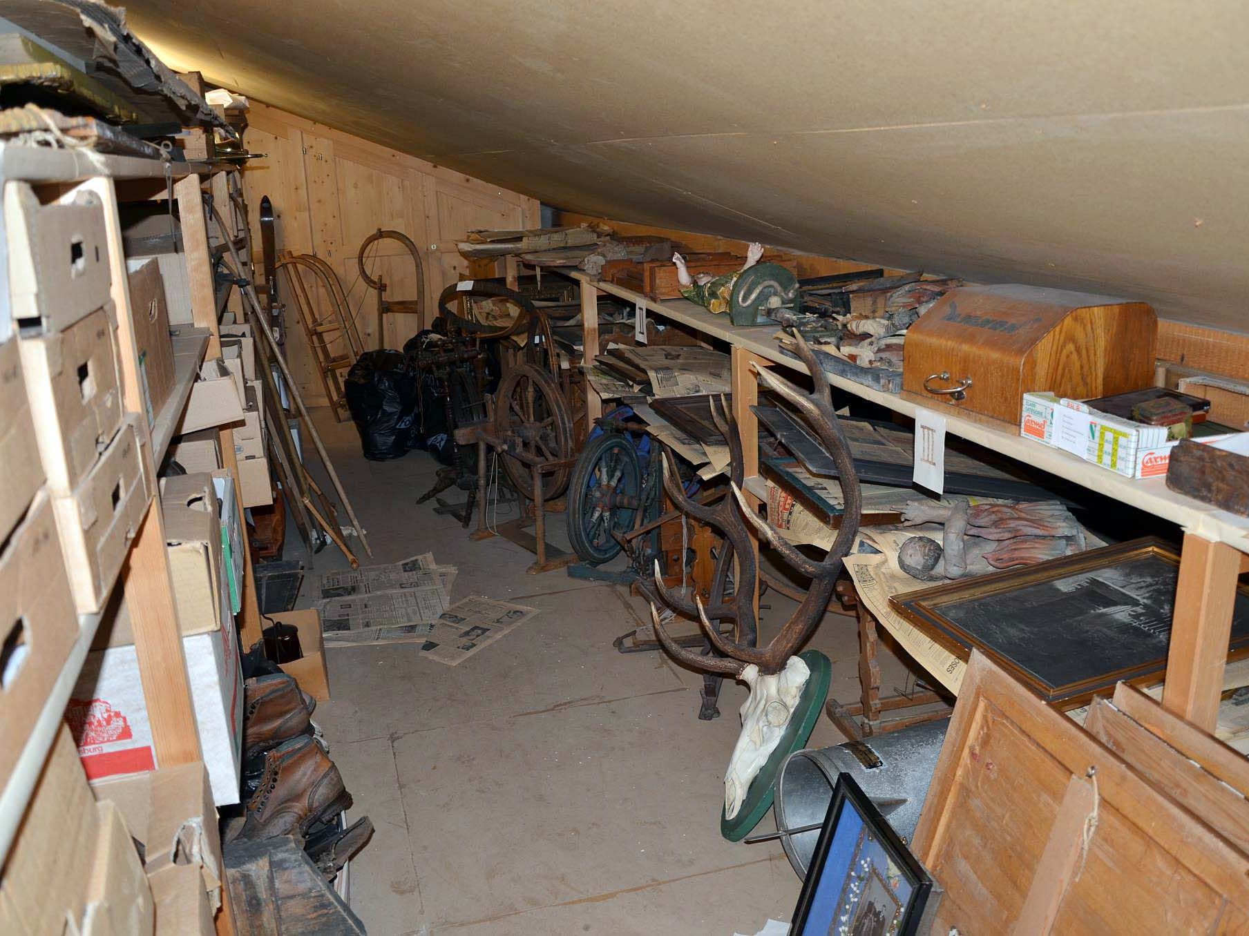 Aktuelles „Depot“ im Heimatmuseum in Schruns – beim Infonachmittag am 13. November kann jeder einen Blick hinter die Kulissen des Museums werfen. Foto: montafoner-museen.at Aktuelles „Depot“ im Heimatmuseum in Schruns – beim Infonachmittag am 13. November kann jeder einen Blick hinter die Kulissen des Museums werfen. Foto: montafoner-museen.at