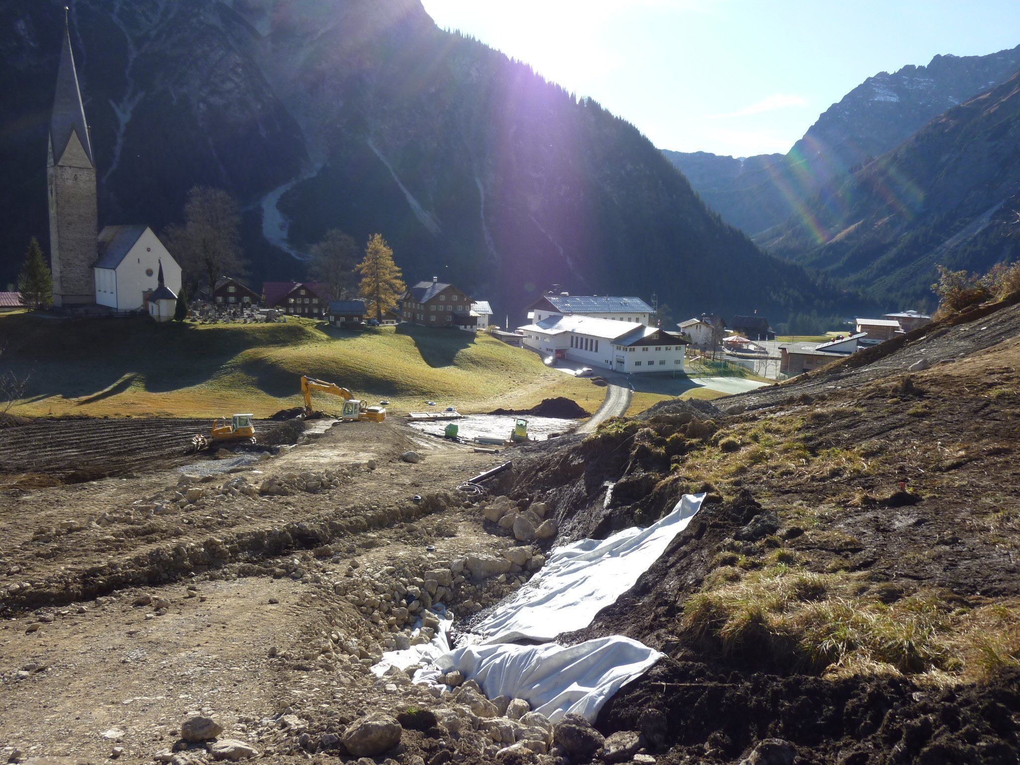 Ein 110m langes Förderband wird den Lückenschluss in Mittelberg sicherstellen. Ein 110m langes Förderband wird den Lückenschluss in Mittelberg sicherstellen.