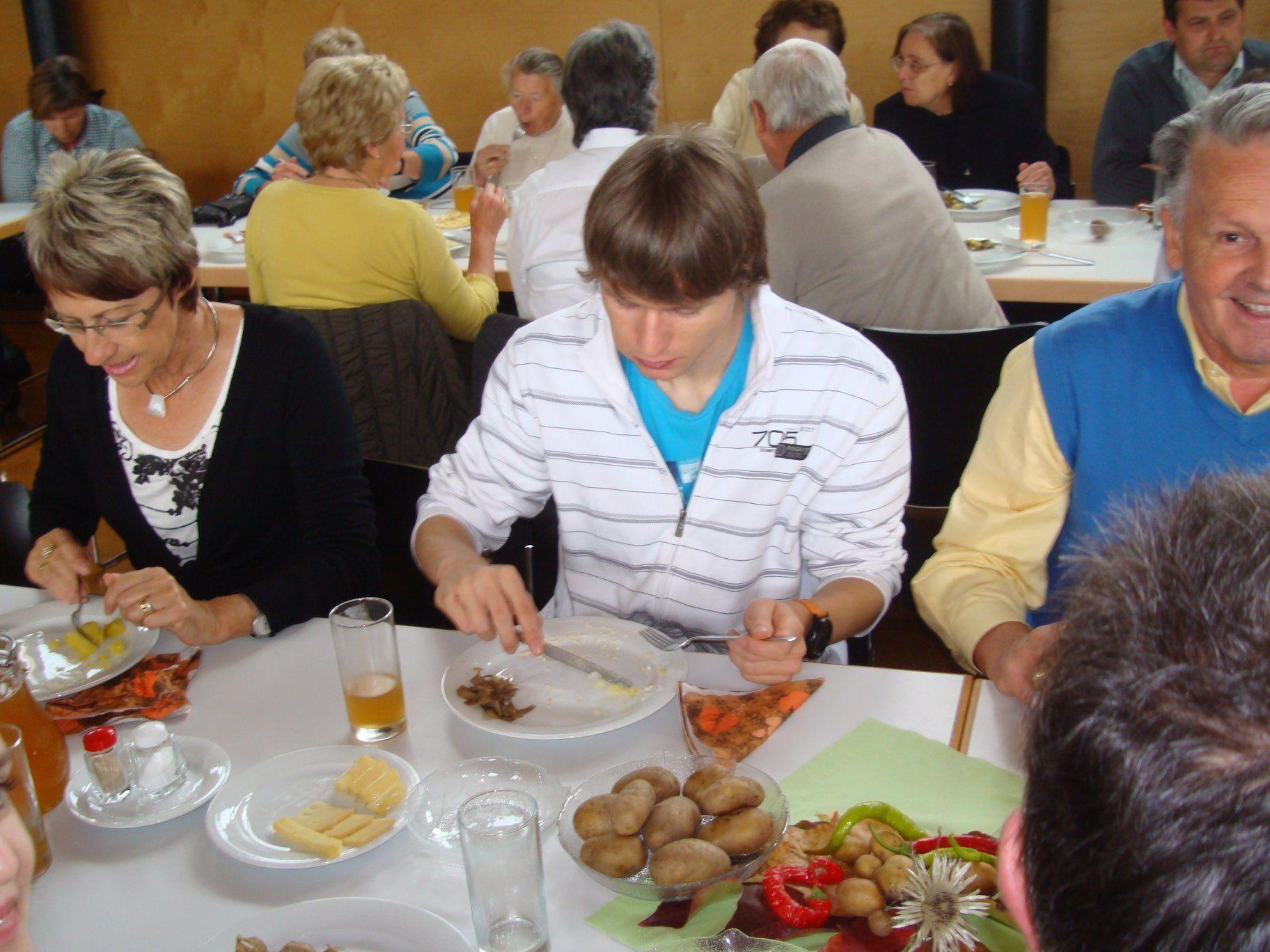 Der Missionskreis der Pfarre Nenzing organisiert neben dem Adventbasar auch einen Suppentag.
