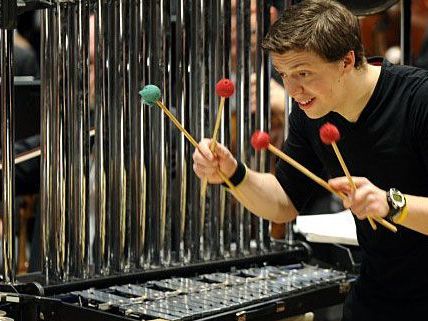 Ein Highlight von Wien Modern 2011: Martin Grubinger spielte mit den Wiener Philharmonikern Ein Highlight von Wien Modern 2011: Martin Grubinger spielte mit den Wiener Philharmonikern
