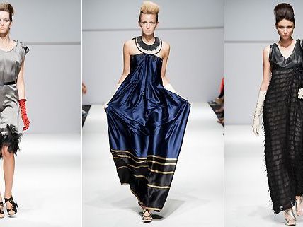 So sieht pitour die Ballsaison 2011 - viel Satin, Leder und Federn dürfen nicht fehlen. So sieht pitour die Ballsaison 2011 - viel Satin, Leder und Federn dürfen nicht fehlen.