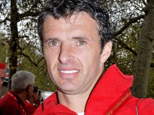 Blatter: "Als mustergültiger Profi und fantastischer Botschafter in Erinnerung bleiben" Blatter: "Als mustergültiger Profi und fantastischer Botschafter in Erinnerung bleiben"