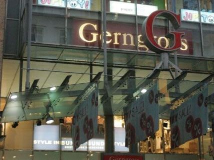 Dem Shopping auf der Mariahilfer soll am Samstag nichts im Wege sein - auch nicht die Autos. Dem Shopping auf der Mariahilfer soll am Samstag nichts im Wege sein - auch nicht die Autos.
