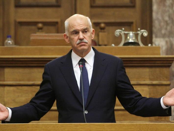 Ausgang gilt als offen - Papandreou signalisiert Bereitschaft zum Rücktritt