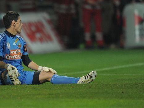 Werden Helge Payer und Rapid sich in der nächsten Saison trennen? Werden Helge Payer und Rapid sich in der nächsten Saison trennen?