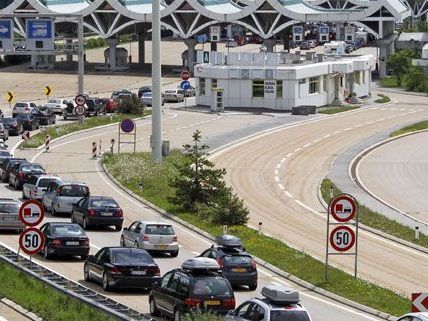 Karawankentunnel zwei Nächte lang geschlossen Karawankentunnel zwei Nächte lang geschlossen