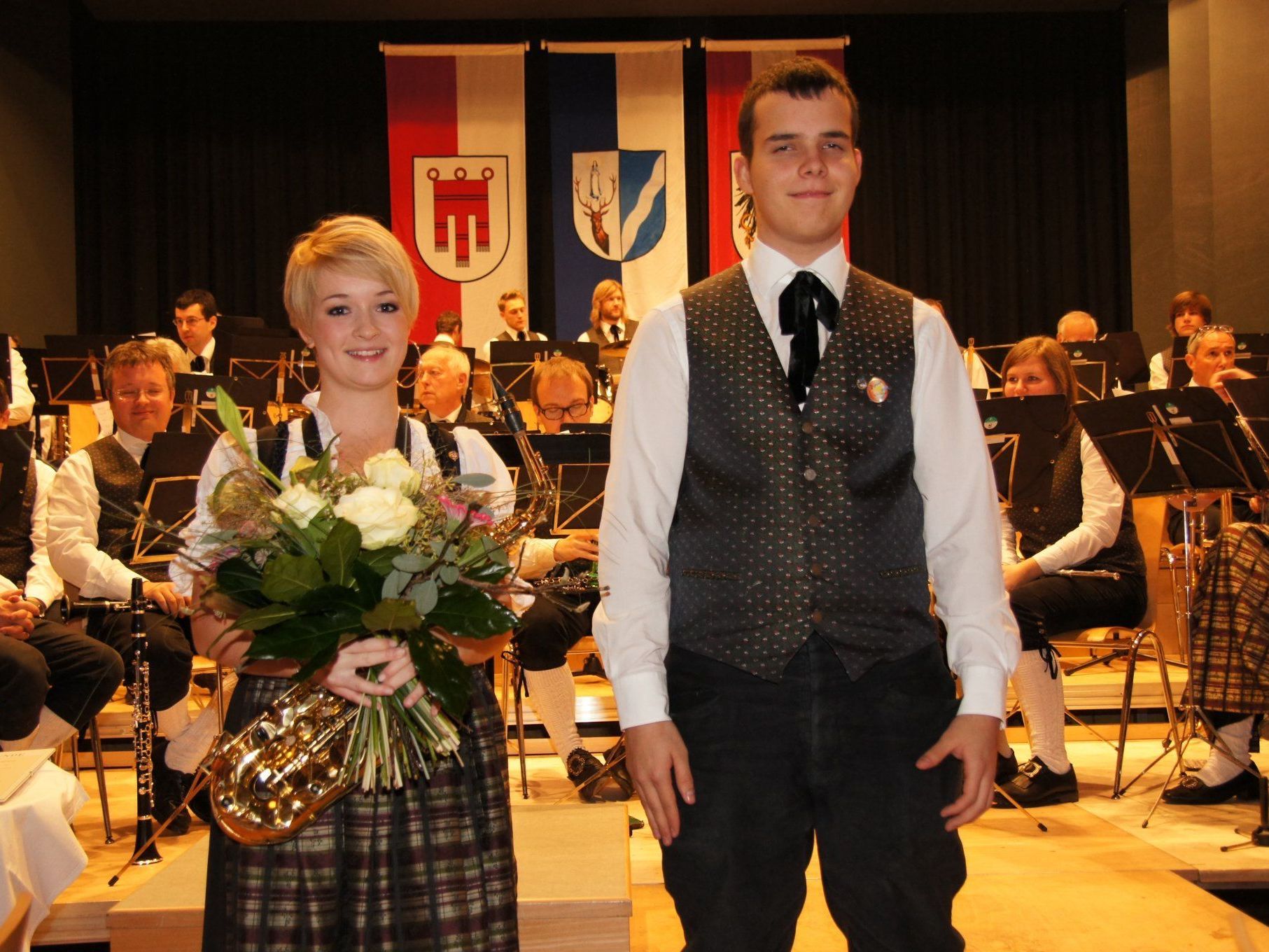 Jungmusikanten Rebecca Bundschuh u. Martin Sieber Jungmusikanten Rebecca Bundschuh u. Martin Sieber
