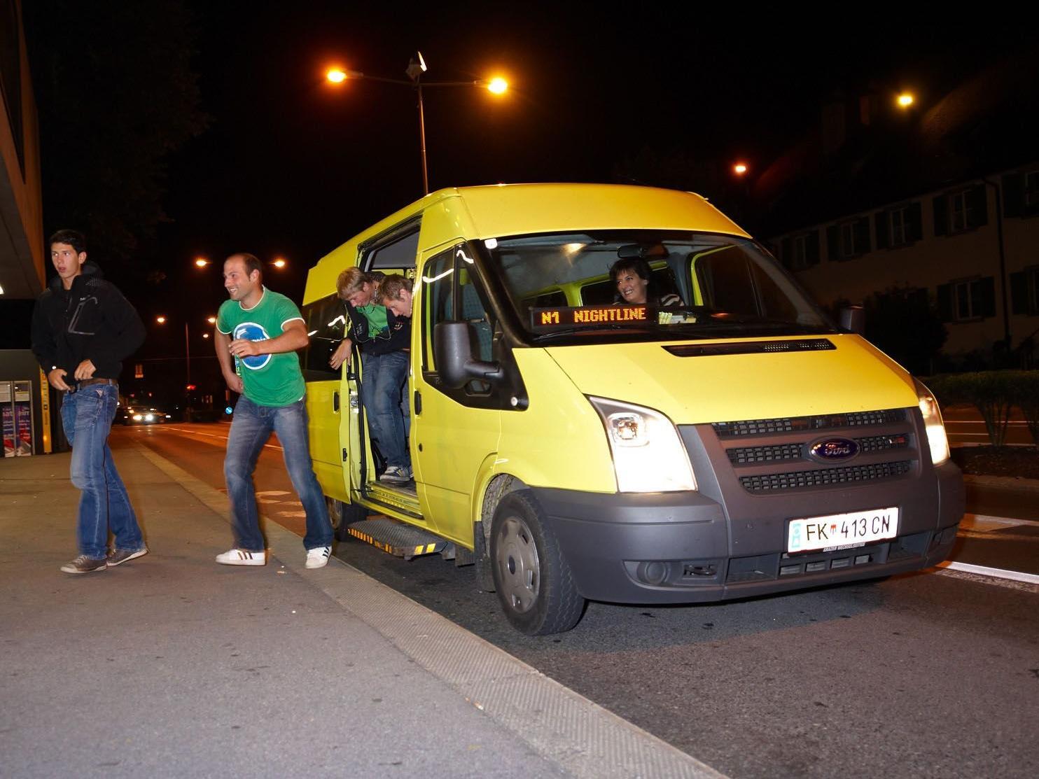 Der Nightliner des Landbus Oberes Rheintal bringt Nachtschwärmer sicher nach Hause