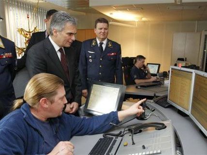 Christtag-Besuch vom Bundeskanzler. Christtag-Besuch vom Bundeskanzler.