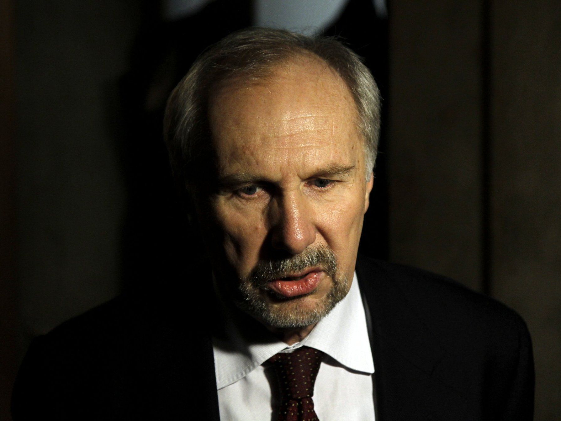 Nowotny: "Wusste nicht, dass es um Bestechung ging" Nowotny: "Wusste nicht, dass es um Bestechung ging"