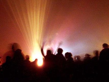Auf illegalen Rave-Partys brachte die Frau die Drogen in Umlauf. Auf illegalen Rave-Partys brachte die Frau die Drogen in Umlauf.