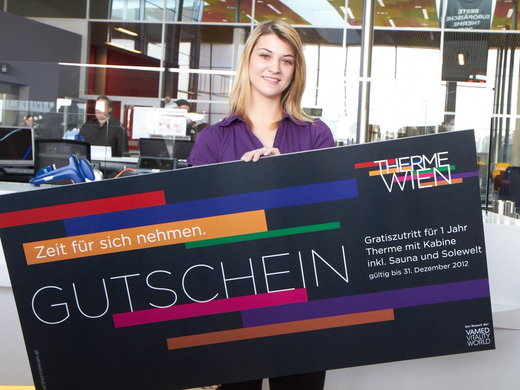 Das freut! Michelle Zorko aus Tulln geht jetzt ein Jahr lang gratis thermieren. Das freut! Michelle Zorko aus Tulln geht jetzt ein Jahr lang gratis thermieren.
