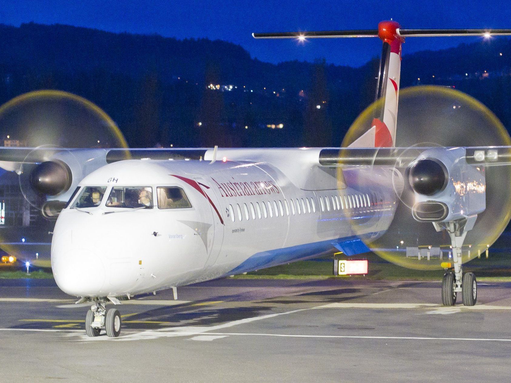Flughafen Altenrhein: Laut Michael Braun, Pressesprecher der AUA, sind keine Einschränkungen geplant. Flughafen Altenrhein: Laut Michael Braun, Pressesprecher der AUA, sind keine Einschränkungen geplant.