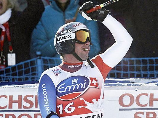 Der Schweizer Beat Feux bejubelt den größten Erfolg seiner bisherigen Karriere. Den Sieg in der Lauberhorn-Abfahrt. Der Schweizer Beat Feux bejubelt den größten Erfolg seiner bisherigen Karriere. Den Sieg in der Lauberhorn-Abfahrt.